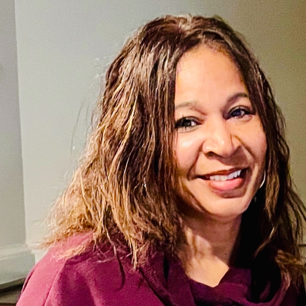 Meet your Posher, Posh